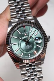 Role_x Sky Dweller Quartz - Image 4