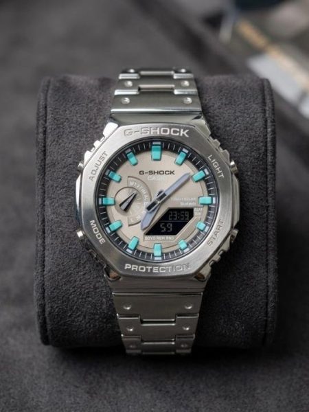 G Shock gm2100